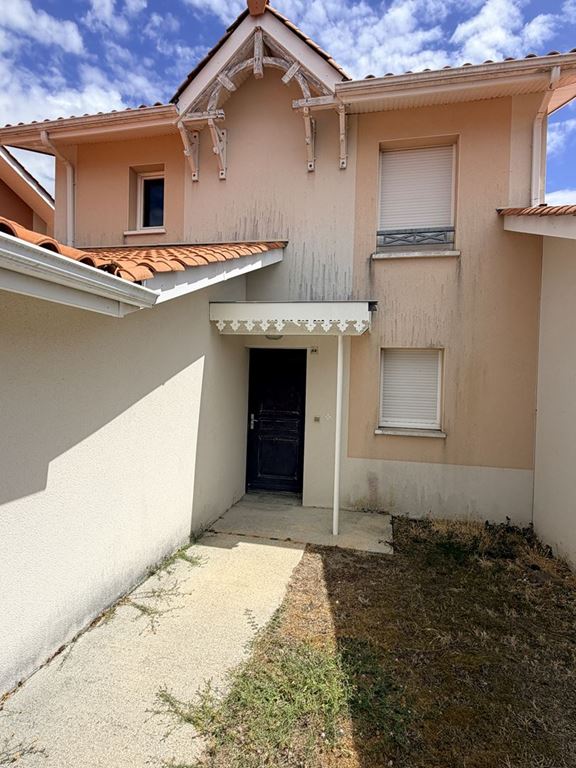 Maison jumelée SOULAC SUR MER 169000€ PAILLÉ IMMOBILIER Maison jumelée SOULAC SUR MER 169000€ PAILLÉ IMMOBILIER